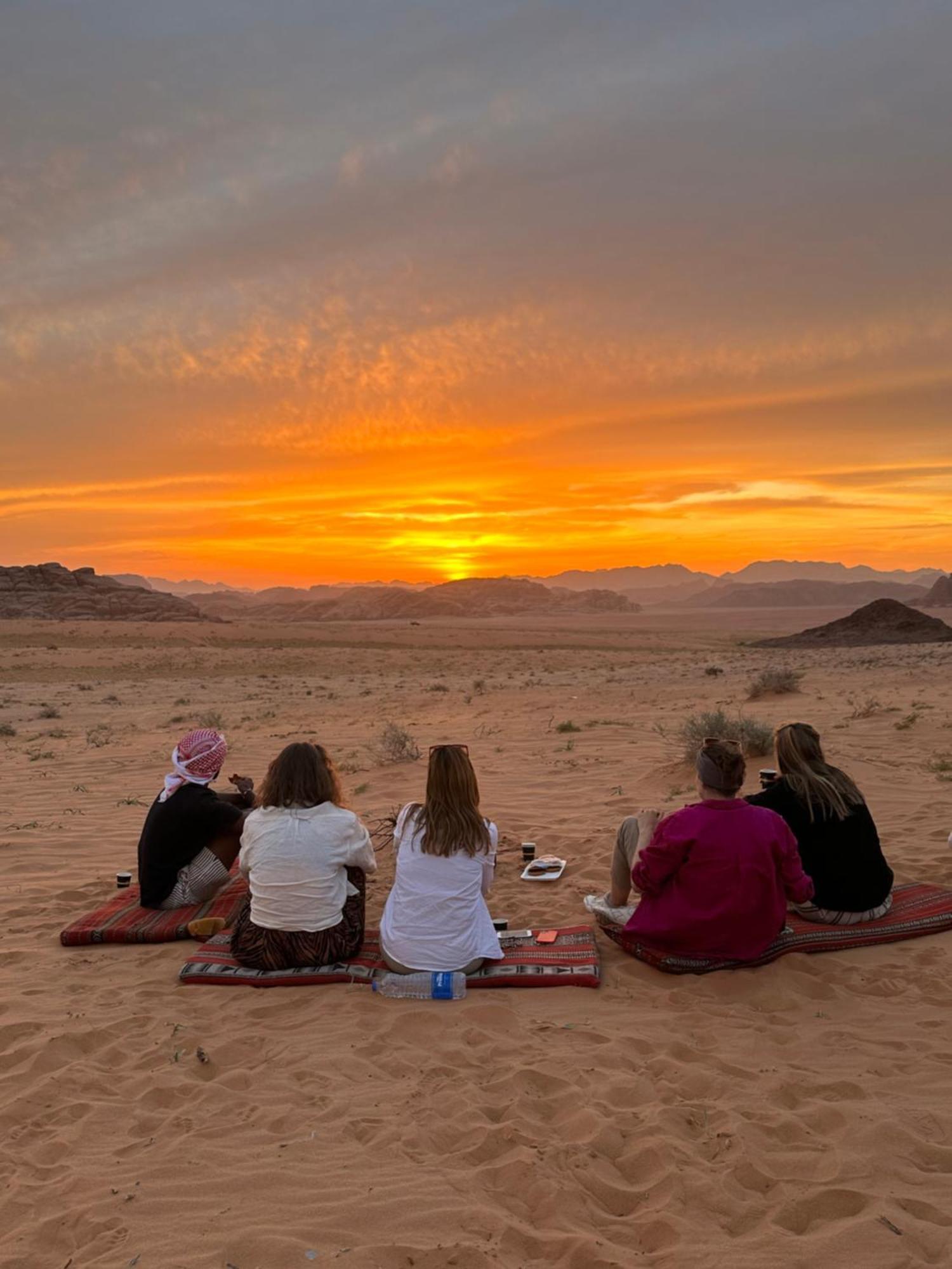 Bedouin Mores camp Wadi Rum Exterior foto
