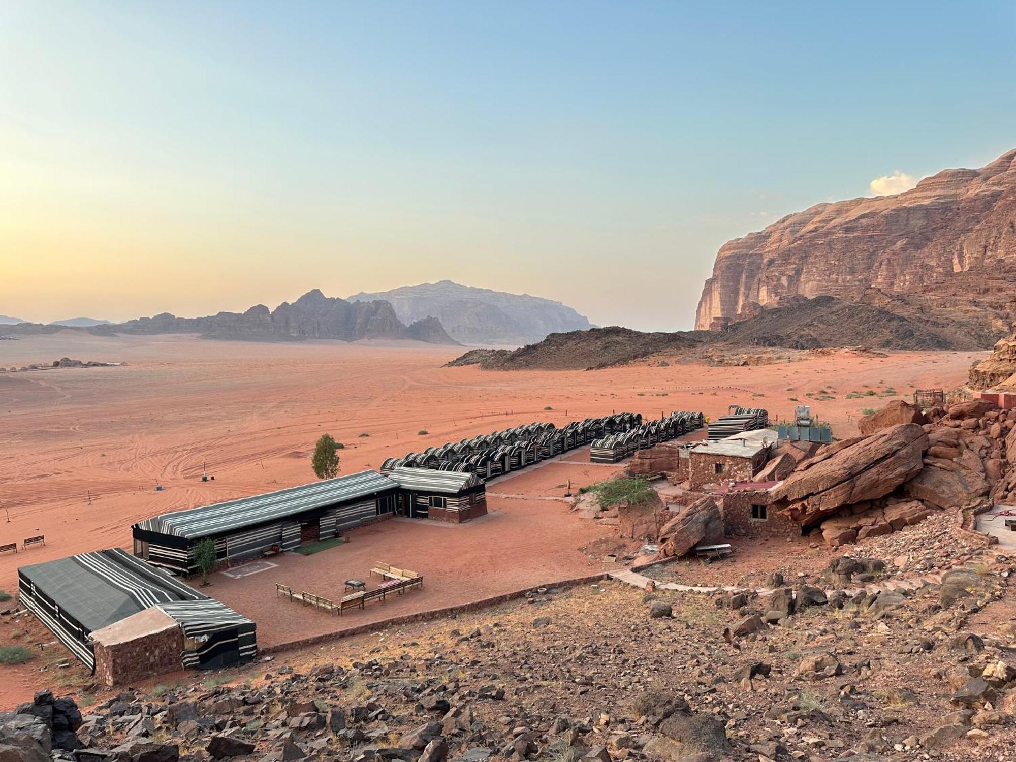 Bedouin Mores camp Wadi Rum Exterior foto